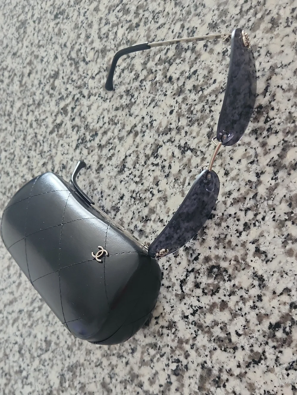 CHANEL Black Quilted Sunglasses Case with Gray Marble Sunglasses